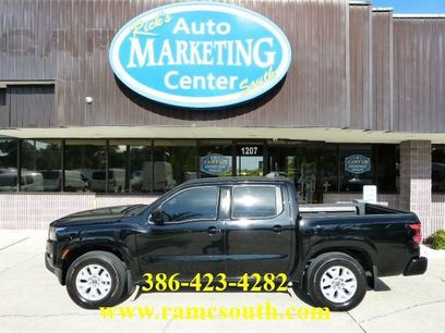 Used 2024 Nissan Frontier SV w/ SV Convenience Package