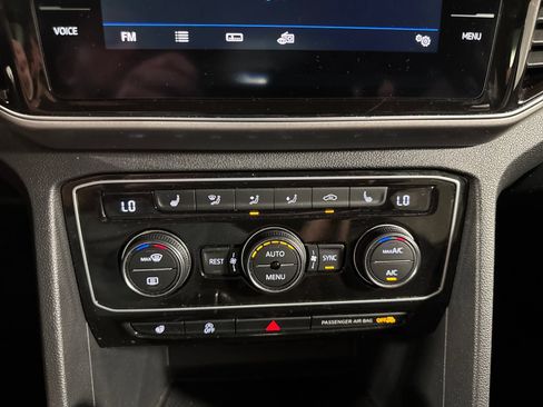Used 2019 Volkswagen Atlas SEL R-Line AWD/4WD image 23