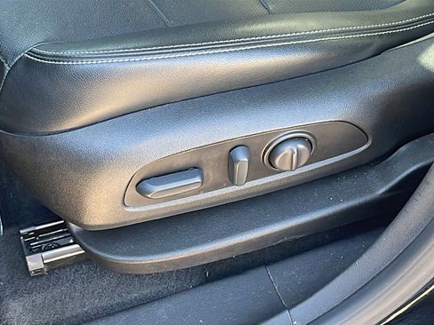 Certified 2022 GMC Terrain SLT w/ Infotainment Package II image 11