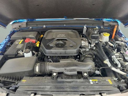 Certified 2022 Jeep Wrangler Unlimited Sahara image 26