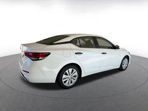 Used 2025 Nissan Sentra S image 15