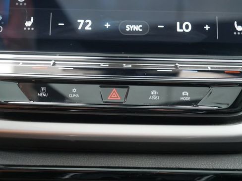 Used 2023 Volkswagen ID.4 Pro S AWD/4WD image 34
