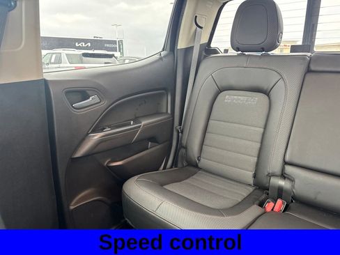 Used 2017 GMC Canyon SLE w/ All Terrain Package image 13