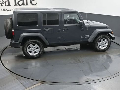 Used 2017 Jeep Wrangler Unlimited Sport w/ Quick Order Package 24S image 36