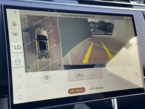 New 2026 Land Rover Range Rover SE image 20