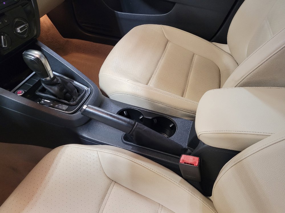 Used 2016 Volkswagen Jetta SEL w/ Lighting Package FWD image 26