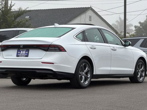 Used 2023 Honda Accord EX image 4