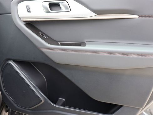 New 2026 Ford Explorer Active AWD/4WD image 8