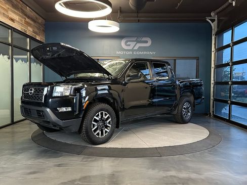 Used 2022 Nissan Frontier SV AWD/4WD image 24