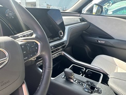 Used 2025 Lexus TX 350 AWD w/ Technology Package image 15
