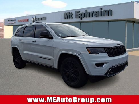 Used 2018 Jeep Grand Cherokee Limited image 1