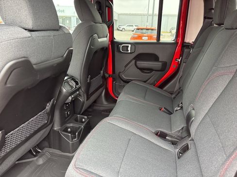 New 2026 Jeep Gladiator Rubicon image 23