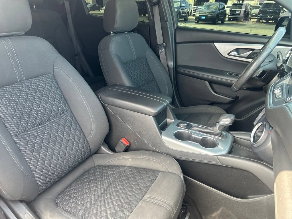 Used 2021 Chevrolet Blazer LT FWD image 16