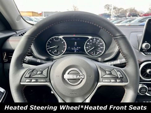 Certified 2025 Nissan Sentra SR w/ SR Premium Package FWD image 5