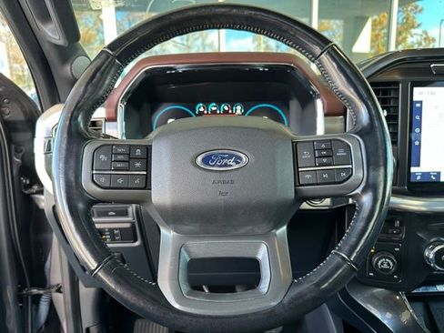 Used 2022 Ford F150 Lariat w/ Equipment Group 502A High image 16