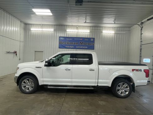 Used 2020 Ford F150 Lariat image 2