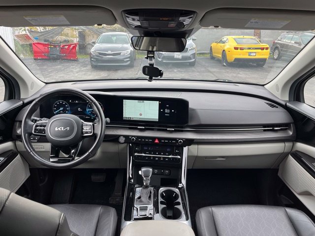 Certified 2024 Kia Carnival SX FWD image 39