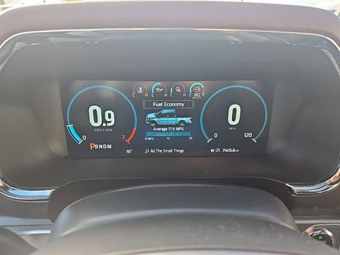 Used 2021 Ford F150 Lariat w/ Equipment Group 502A High image 17