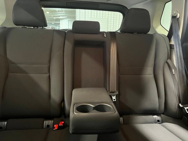 Used 2024 Nissan Rogue S AWD/4WD image 13