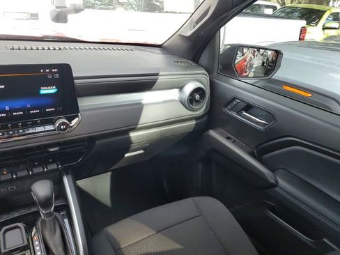 Used 2025 Chevrolet Colorado LT w/ Advanced Trailering Package image 14