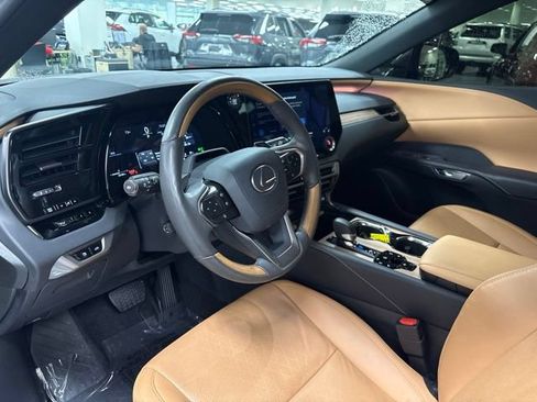 Used 2025 Lexus RX 350 Premium Plus w/ Convenience Package AWD/4WD image 16