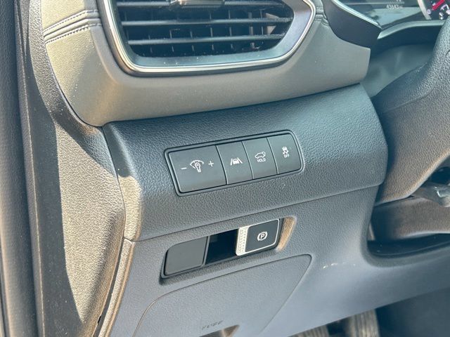 Used 2023 Hyundai Santa Fe SEL FWD image 35