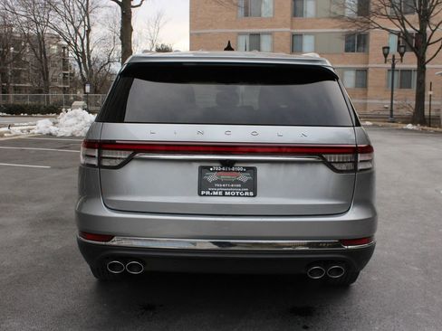 Used 2023 Lincoln Aviator AWD image 8
