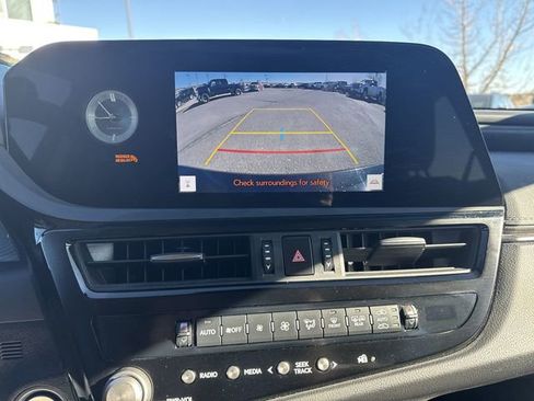 Used 2023 Lexus ES 350 w/ Premium Package image 36