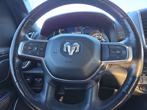 Used 2020 RAM 1500 Laramie AWD/4WD image 14