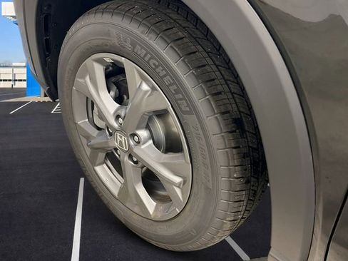 New 2026 Honda HR-V LX image 10