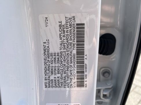 Used 2025 Honda Accord LX image 31