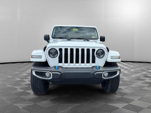 Used 2023 Jeep Wrangler Sahara w/ Cold Weather Group image 7