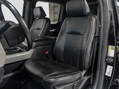 Used 2022 Ford F250 Lariat w/ Lariat Value Package image 32