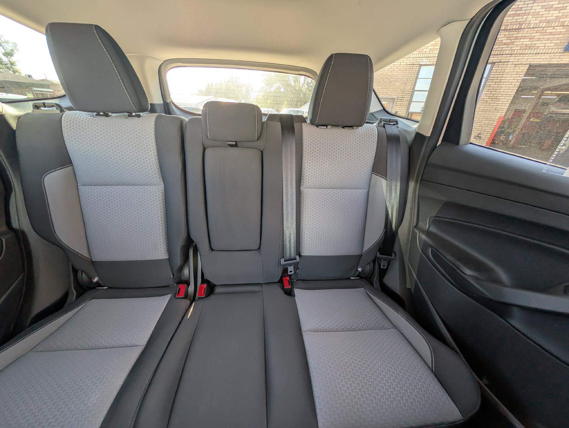 Used 2017 Ford Escape SE FWD image 31