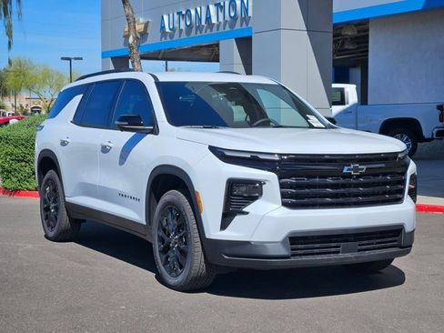 New 2026 Chevrolet Traverse LT w/ Midnight/Sport Edition image 7