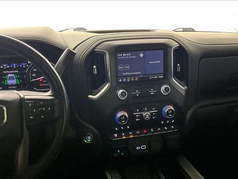 Used 2021 GMC Sierra 2500 AT4 w/ AT4 Premium Plus Package image 7
