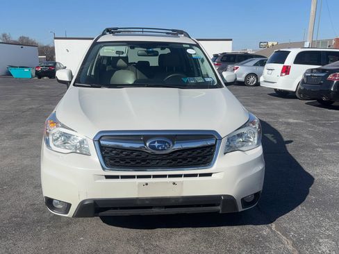 Used 2015 Subaru Forester 2.5i Touring w/ Eyesight & Navigation System image 2