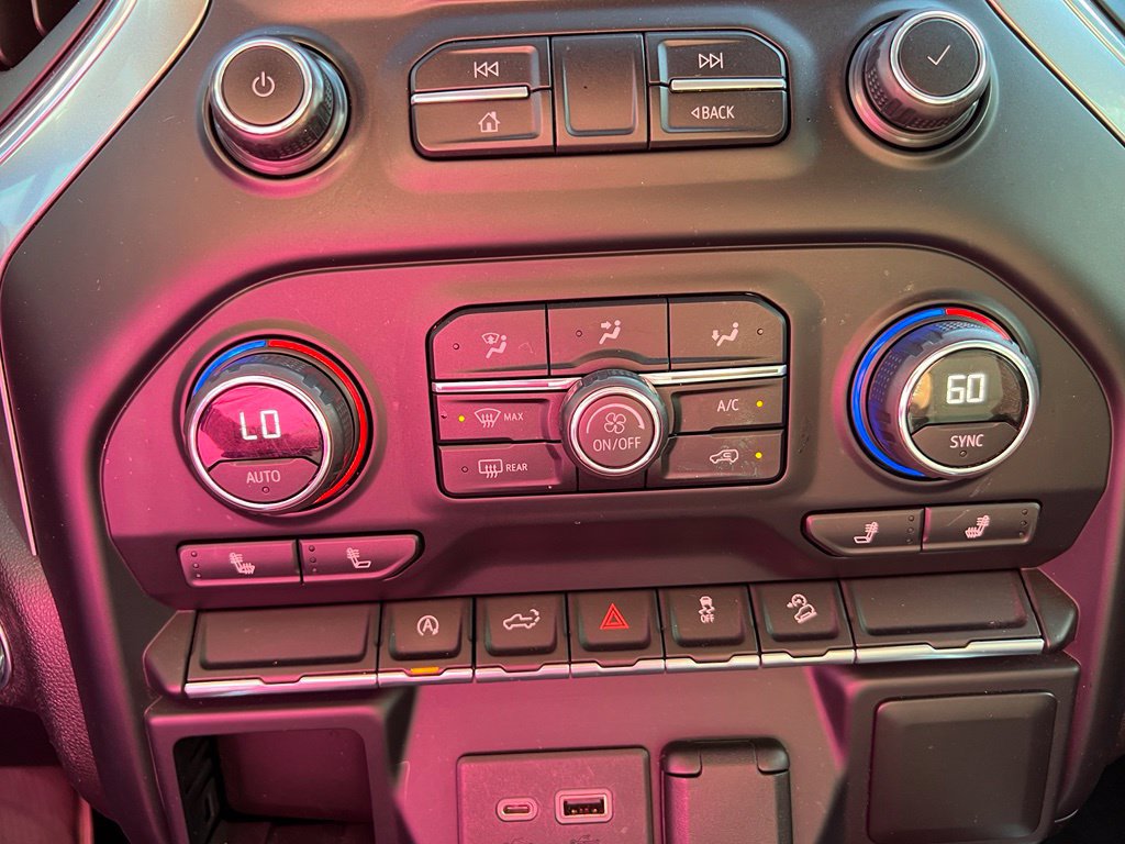 Used 2019 Chevrolet Silverado 1500 RST w/ All-Star Edition AWD/4WD image 18