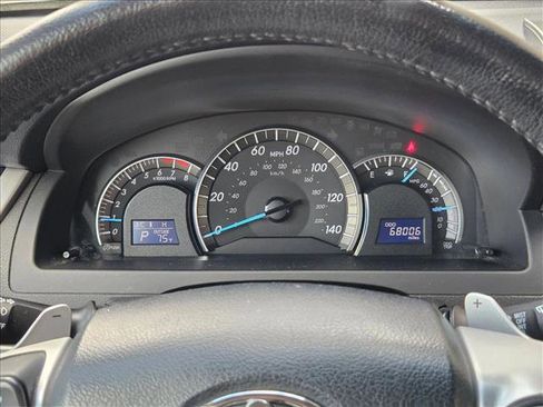 Used 2012 Toyota Camry SE image 9