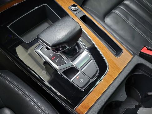 Used 2023 Audi Q5 2.0T Premium Plus image 32