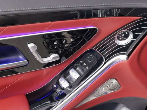 Used 2022 Mercedes-Benz S 500 4MATIC image 31