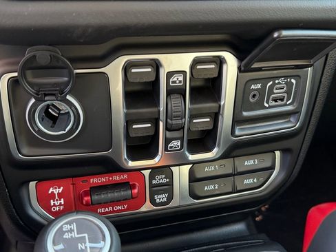 New 2026 Jeep Wrangler Unlimited Rubicon image 21