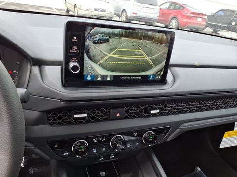 New 2026 Honda Accord SE image 15