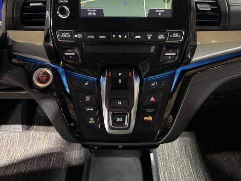 Used 2022 Honda Odyssey Touring image 22