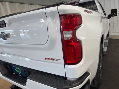 Certified 2022 Chevrolet Silverado 1500 RST w/ Max Trailering Package AWD/4WD image 17