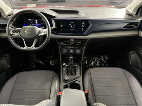 Used 2022 Volkswagen Taos SE image 22