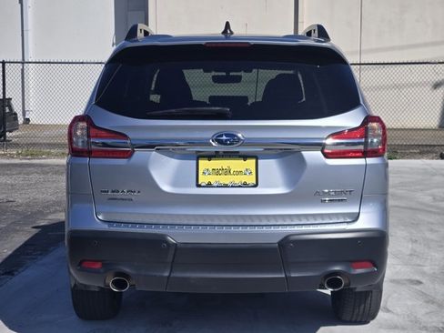 Used 2022 Subaru Ascent Limited w/ Technology Package image 6