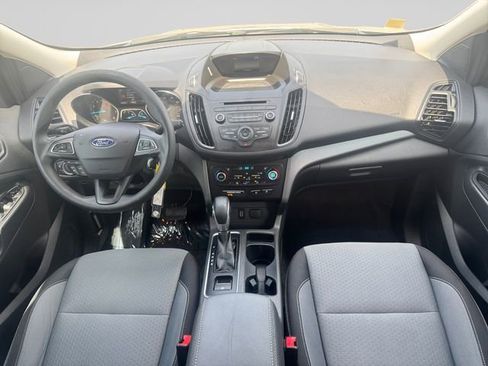 Used 2018 Ford Escape SE FWD image 14