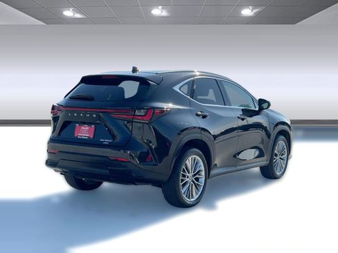 Used 2022 Lexus NX 350h NX 350h Premium image 9