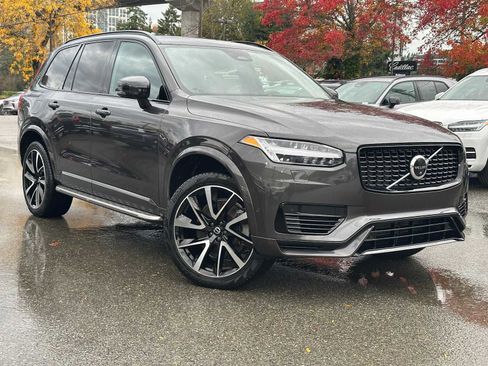 Certified 2023 Volvo XC90 T8 Plus image 2